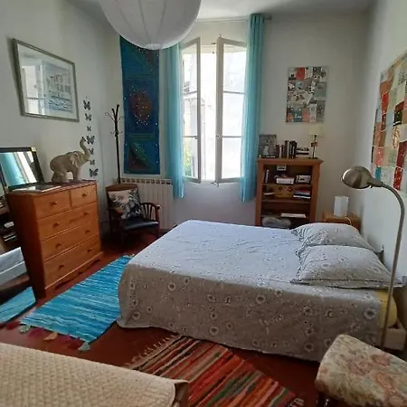 Maison De Charme Avec Cour, Proche Rue Des Teinturiers *